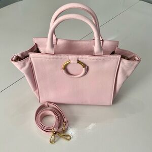 VINCE CAMUTO | Genuine Leather | NWT